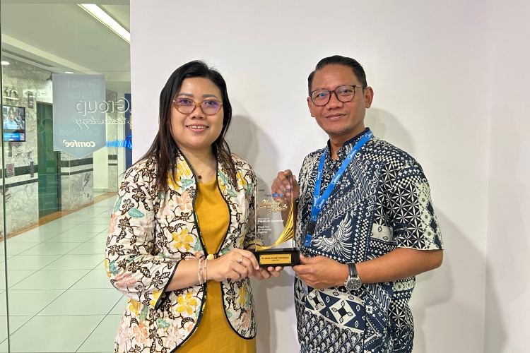 Midea Raih Penghargaan Premium Customer dari IDSurvey
